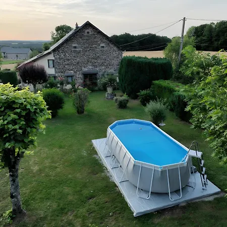 La Servolle Hébergement de vacances Bourg-Lastic